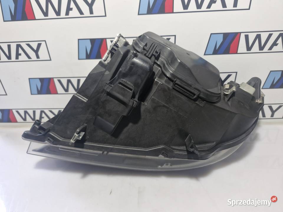 BMW E90 E91 LAMPA PRAWA PRZÓD KOMPLETNA BI XENON
