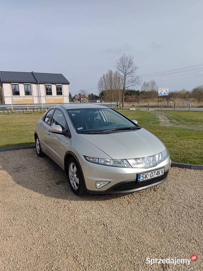 Honda Civic VII UFO 14 krajowa przebieg 137000 manualna Blachownia