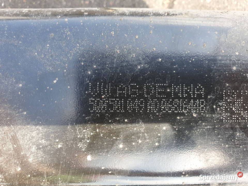 BELKA SANKI TYŁ SKODA OCTAVIA III 5Q0501049AD osobowe Pozostałe Lipno