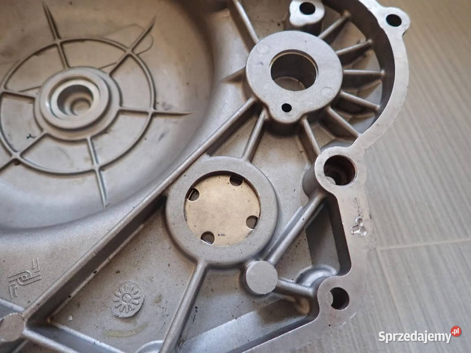 Dekiel Pokrywa Sprzęgła Cagiva W16 350 600 Pozostałe Strzelce Krajeńskie