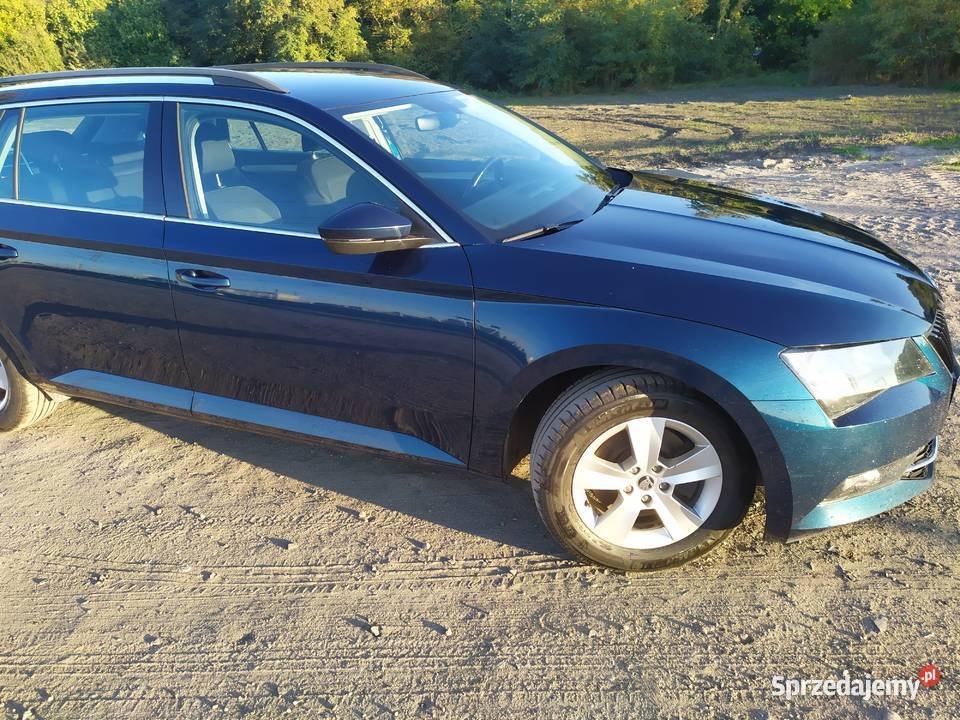 Skoda Superb III 16 CR 120 BEZWYPADKOWY Trzemeszno