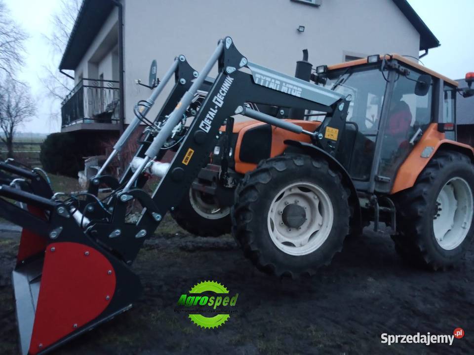 30 Ładowacze czołowe MetalTechnik z montażem