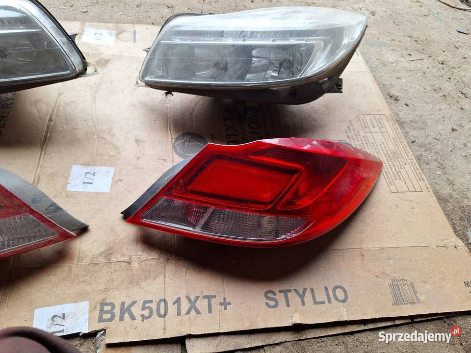 Lampy przód tył Opel Insignia A 2010r Anglik