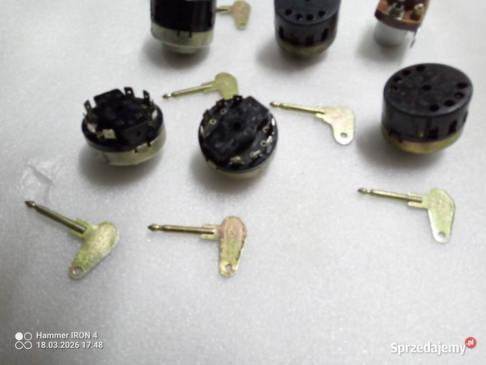 Stacyjka kluczyk stacyjki auto Star itp mix PRL Stacyjki i kluczyki Przemyśl sprzedam