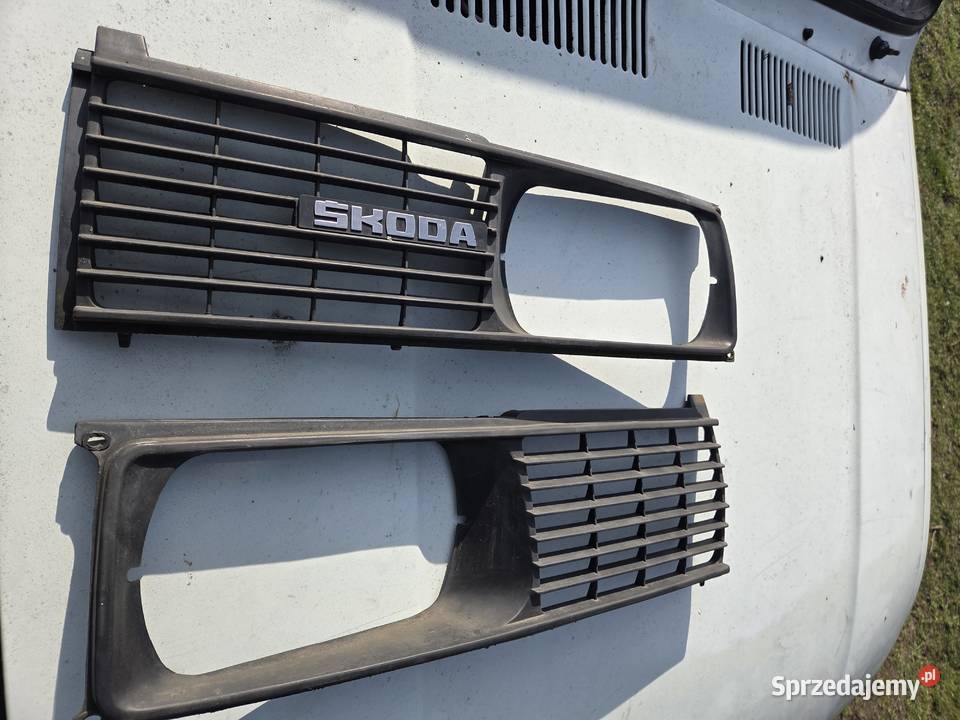 Skoda 105 atrapa przednia plastikowa Gliwice