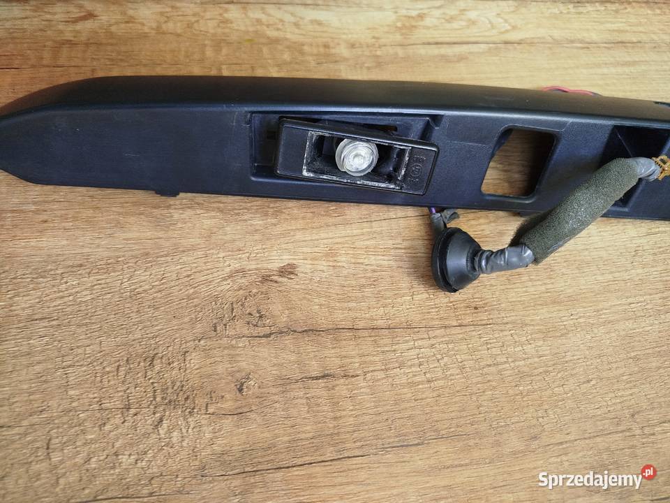 NISSAN NV200 osłona klapy z oświetleniem Oświęcim sprzedam