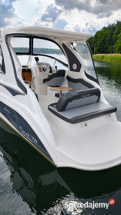 Jacht motorowy Coral 690 Coral 750 w top wersji Rok produkcji 2020 Giżycko