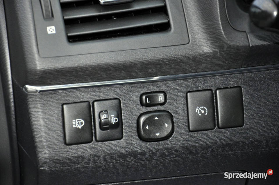 Toyota Avensis Toyota Avensis 18VVTi 147 ESP