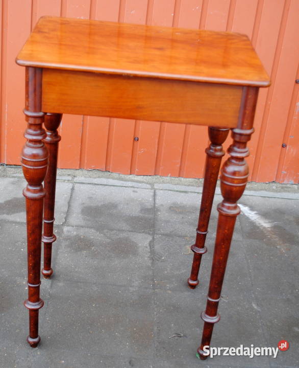 Stary stolik 25 Mała Karczma