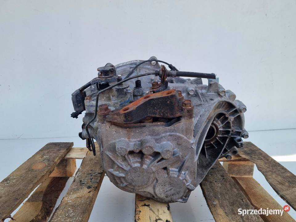 Hyundai i20 14 CRDI SKRZYNIA BIEGÓW V9M5A manual Rudka