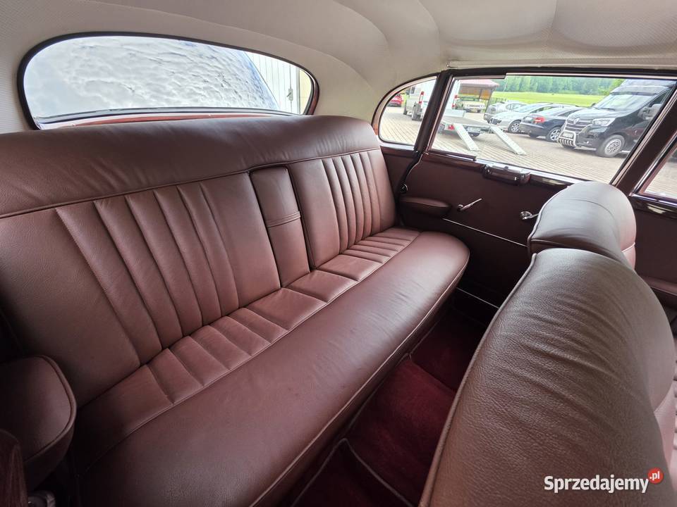 Mercedes Benz Typ 300 Adenauer renowacja Woźniki