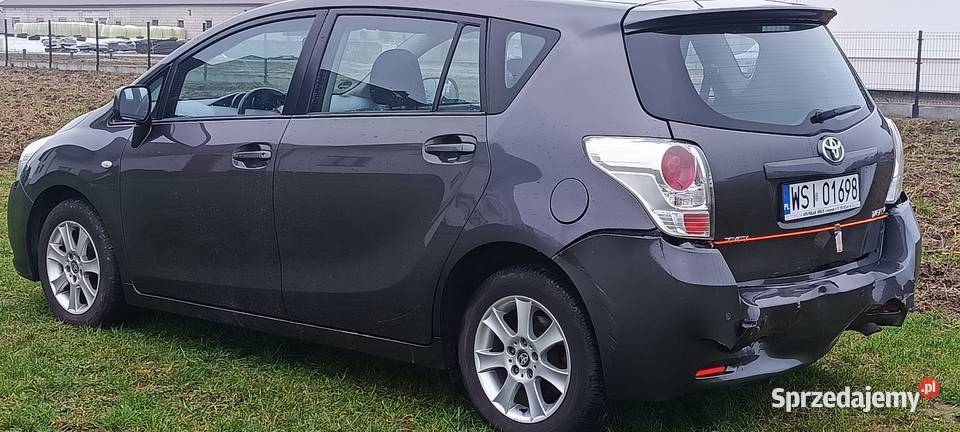 Toyota Verso 20 d4d 2009 126 Łuków