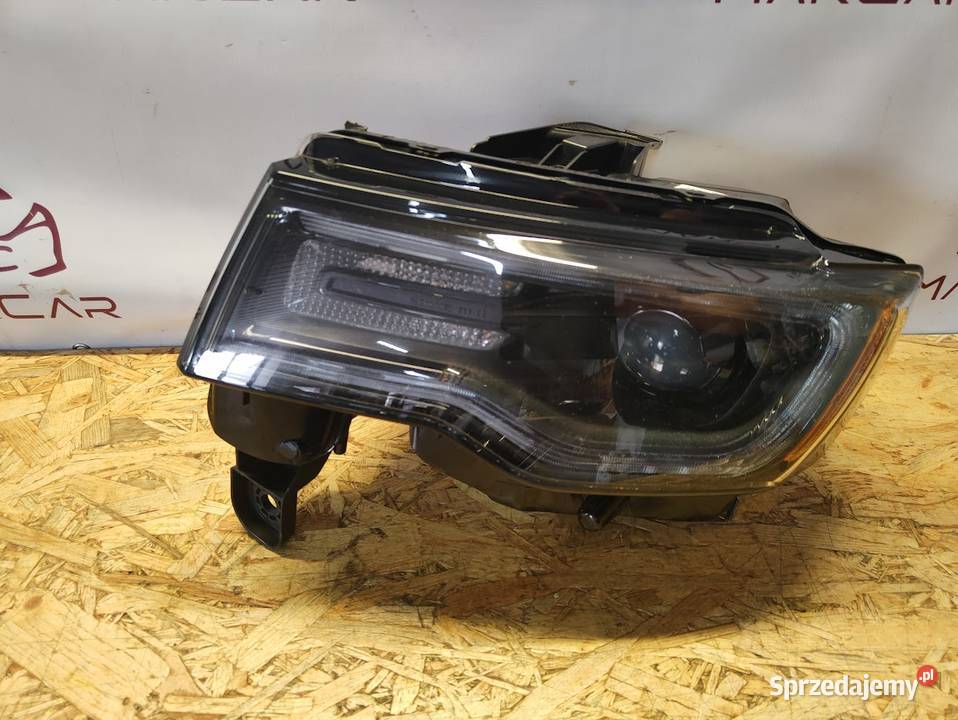 Lampa Xenon Lewy Przód Jeep Grand Cherokee Wk2 Światła do jazdy dziennej DRL Pleszew sprzedam