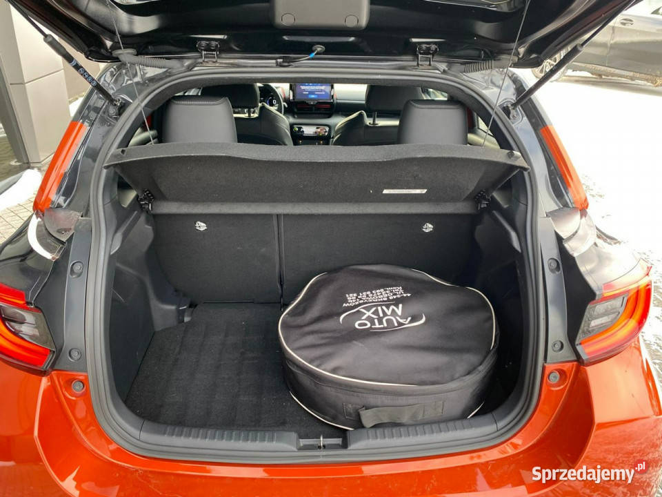 Toyota Yaris NOWY MODEL led podgrz fot GAZ Żory