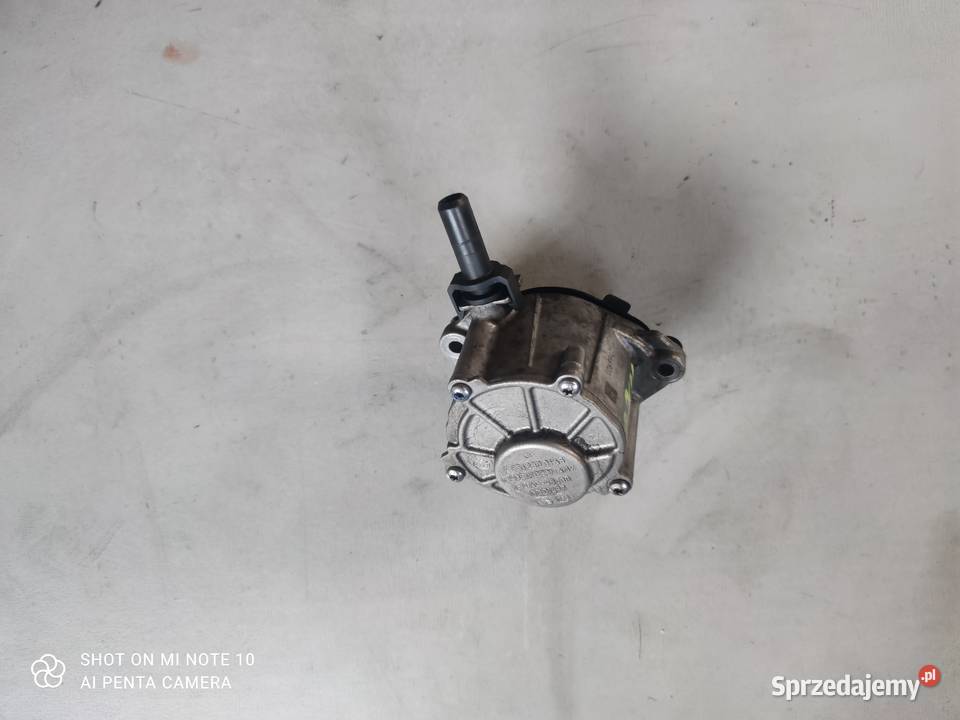 Pompa Vacum Mercedes 22 CDI A6512300165 osobowe Silniki i osprzęt