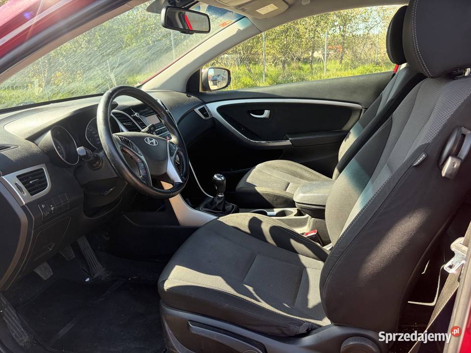 Hyundai i30 2016 16 crdi