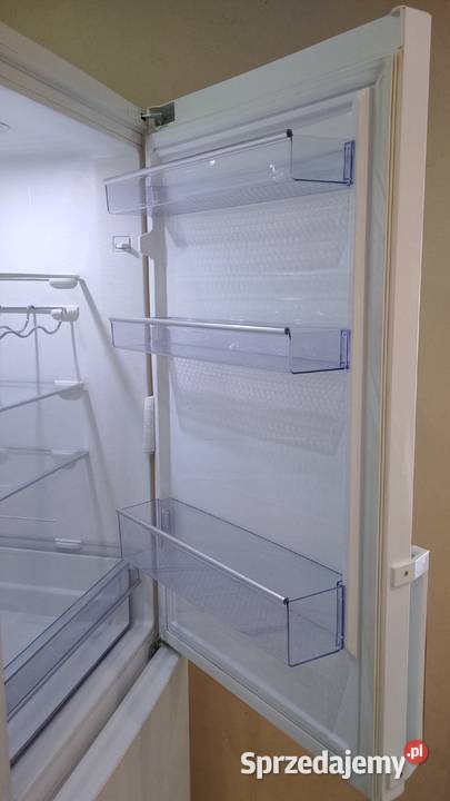 Duża Lodówka Beko wysokość 183 pojemność 343 Lipno