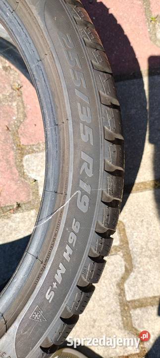opony zimowe Pirelli Rft 22540R19 22535R19 Częstochowa sprzedam