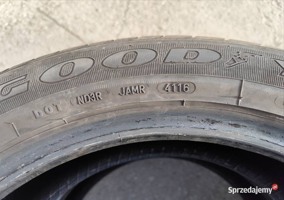 Sprzedam komplet opon Goodyear 205 Warszawa sprzedam
