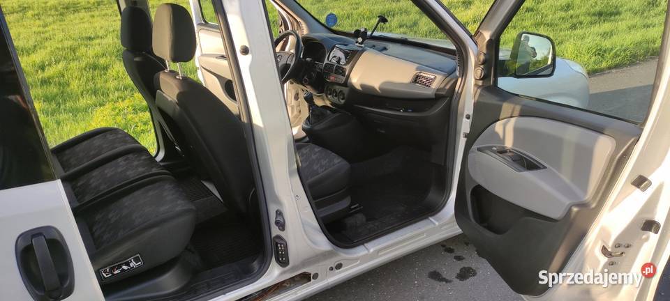 Opel Combo Tour 16 crdi 120 Krajowy manualna łódzkie Tuszyn