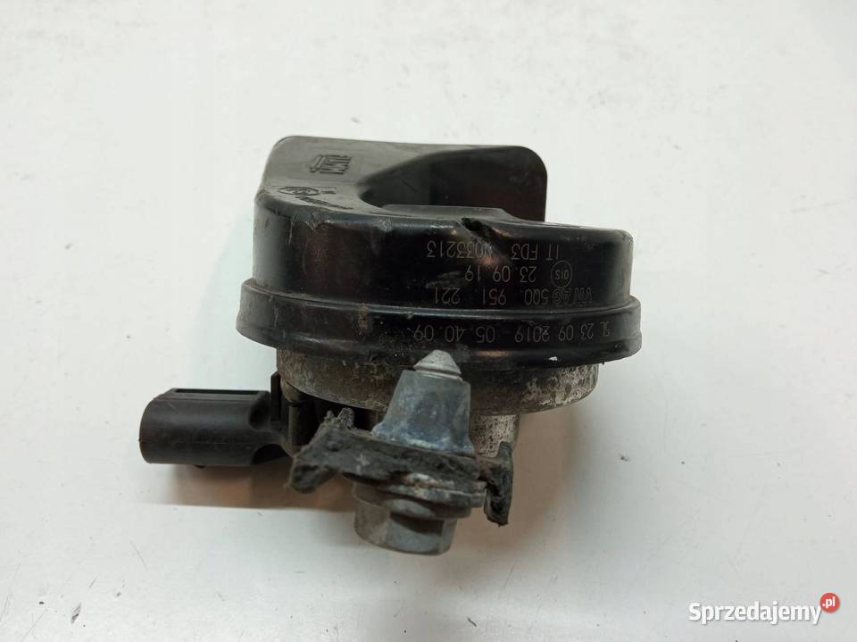 KLAKSON 5Q0951221 Skoda Superb III 2015 świętokrzyskie