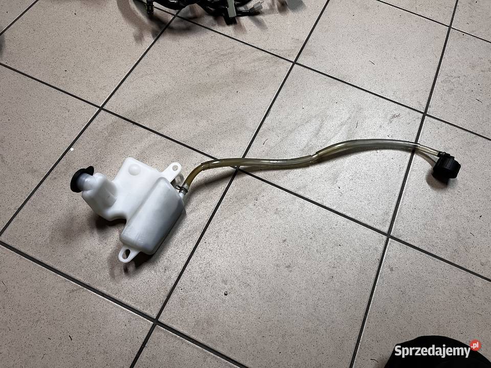 Zbiorniczek wyrównawczy płynu Yamaha X 125 250 małopolskie Brzeszcze