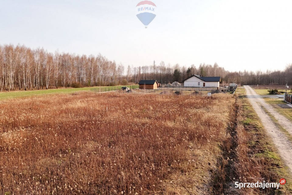 Działka budowlana w Bednarach 1298 m2 z MPZP Bednary