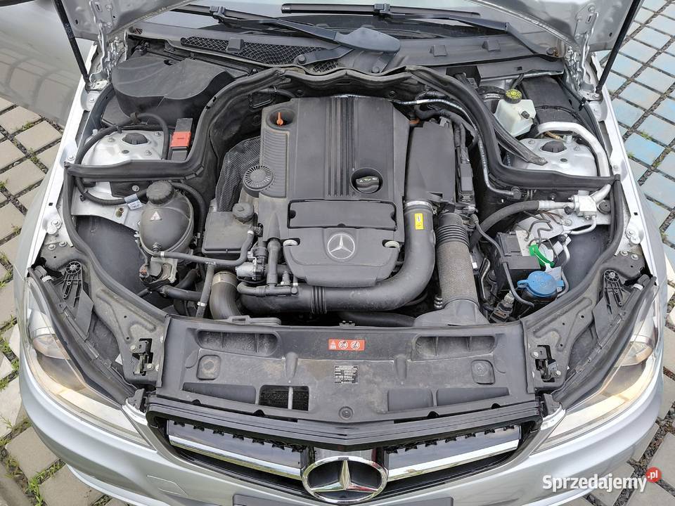 Mercedes Benz W204 manualna
