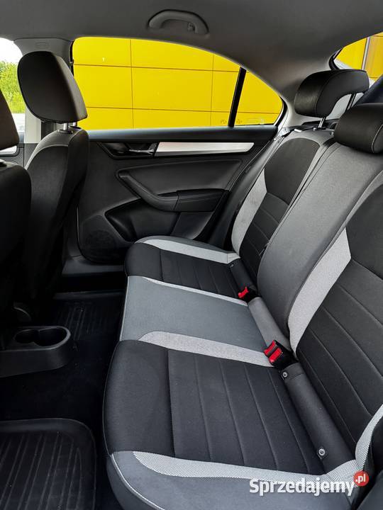 SKODA RAPID 10 TSI 110 BEZYWPADKOWA SALON STAN W Kraków sprzedam