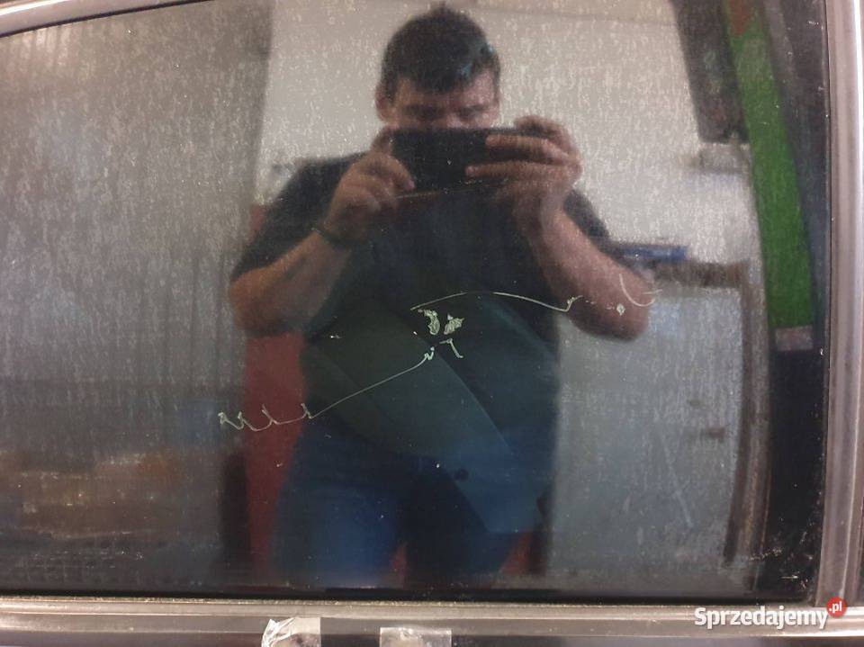 DRZWI PRAWE TYŁ AUDI A8 D3 LZ4U