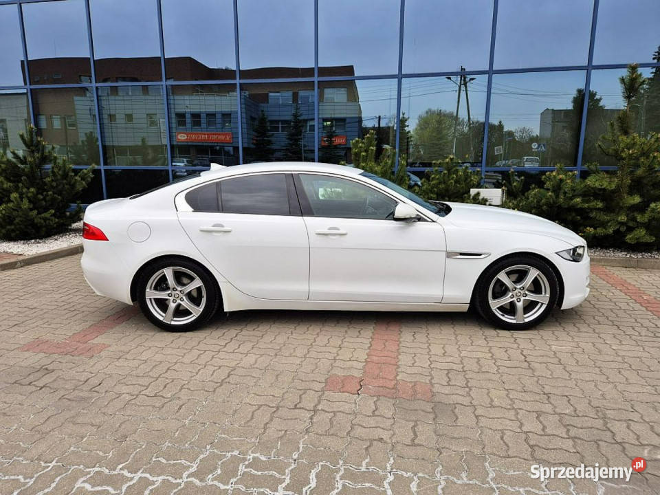 Jaguar XE 180 GWARANCJA automat nowe opony i sprzedam