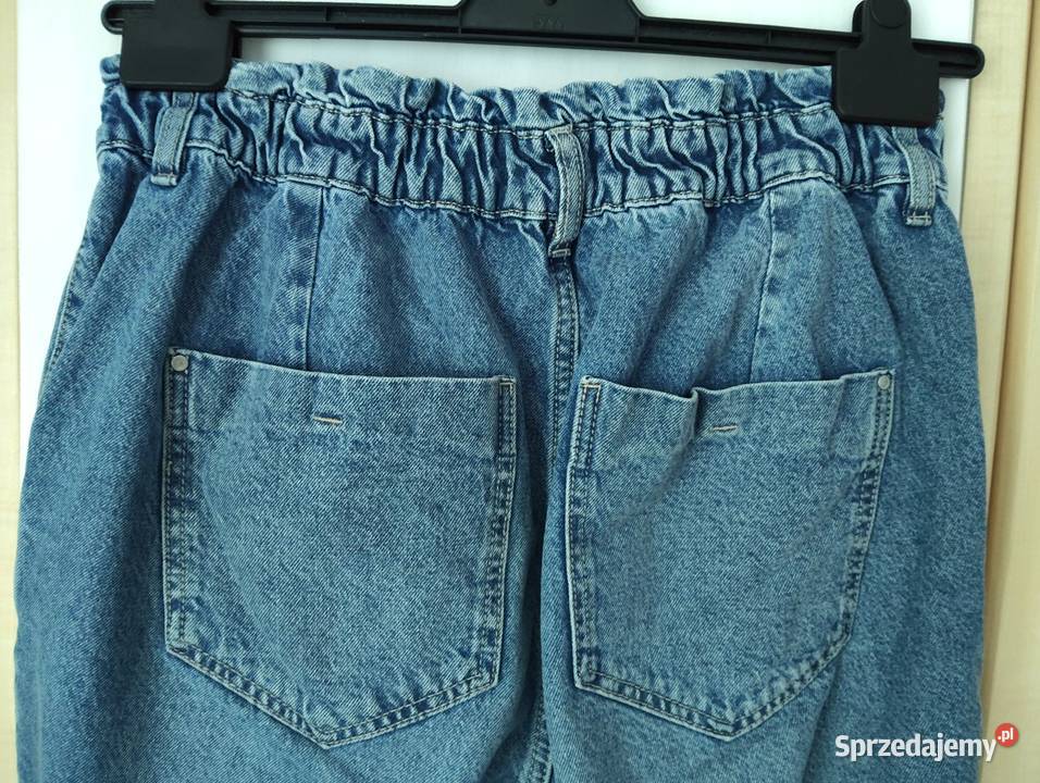 Jeansy mom na gumce Sinsay Ruciane-Nida