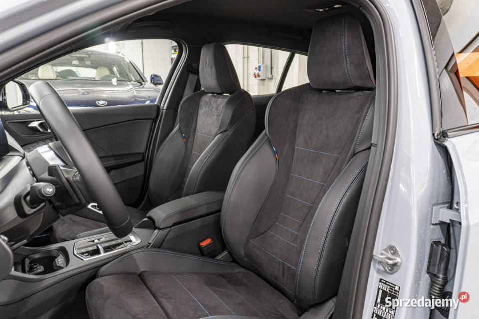 BMW 120 BMW 120 Dostępny ręki F70 2024 wspomaganie kierownicy Łódź