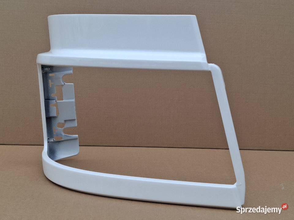 SCANIA R S OBUDOWA RAMKA REFLEKTORA OSŁONA PRAWA