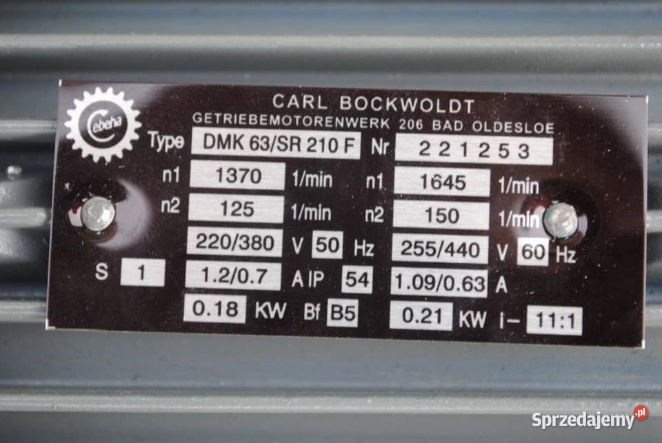 MOTOREDUKTOR kołnierzowy 018kw 125obrmin Fvat Kargowa