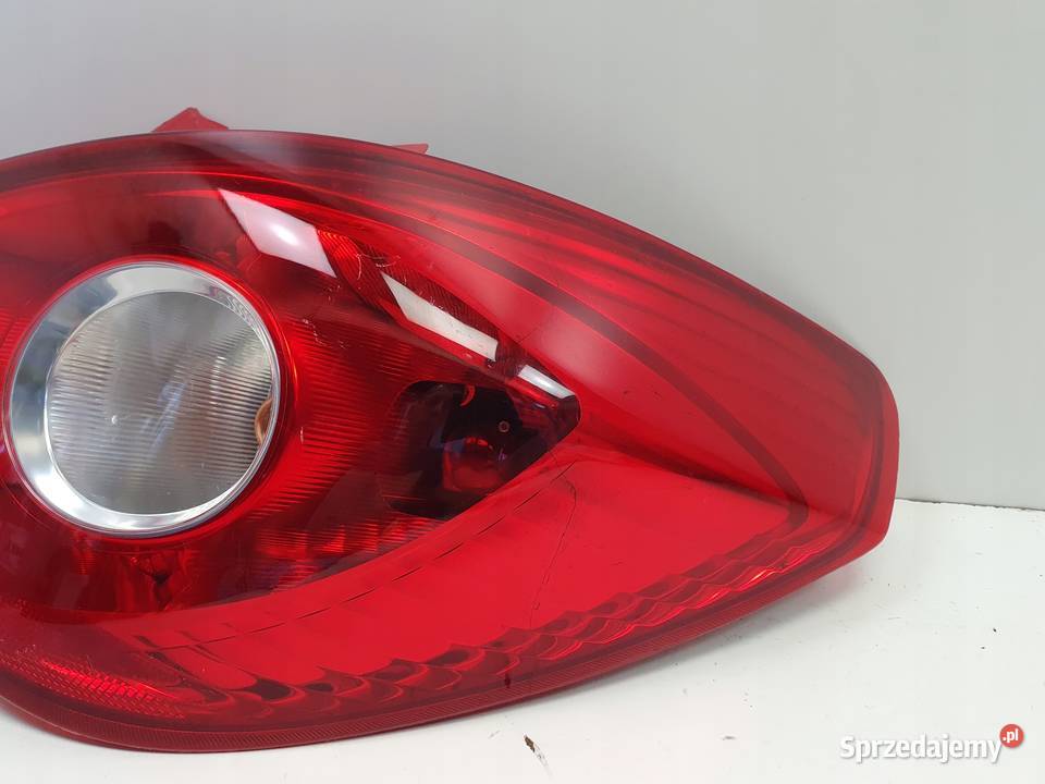 LAMPA PRAWA Opel Corsa D 3 drzwi TYLNA prawy tył lubelskie Chełm