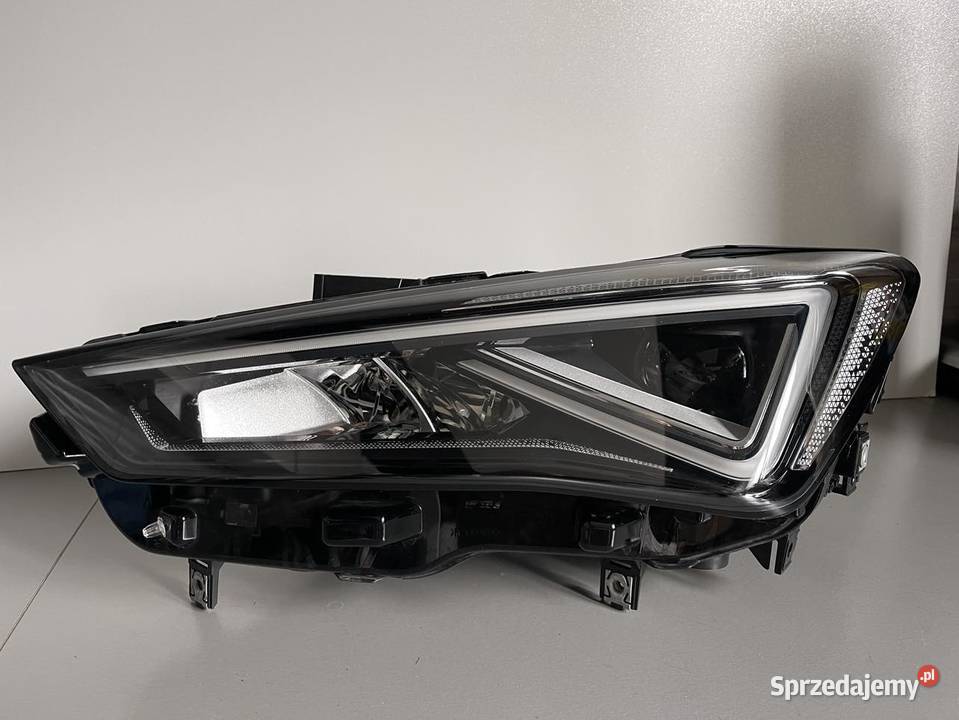 CUPRA FORMENTOR LEWA LAMPA PRZÓD 5FG941007F Ostroróg