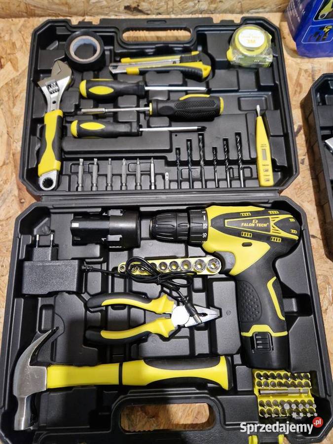 Zestaw narzędzi wkrętarka młotek szczypce 68el wielkopolskie Głogowa