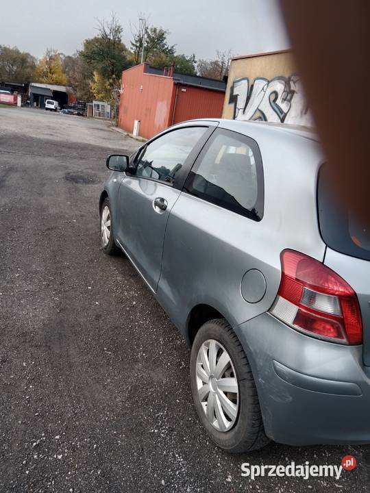 Toyota Yaris 2011 radio Myszków