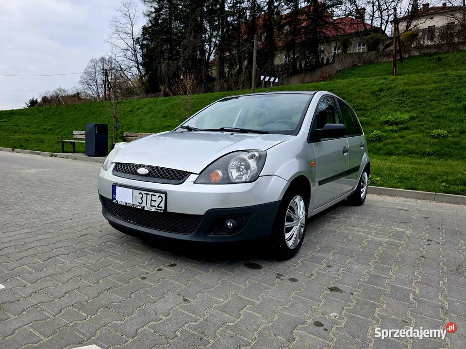Ford Fiesta 2006r 14 BENZYNA Fiesta podkarpackie Strzyżów sprzedam