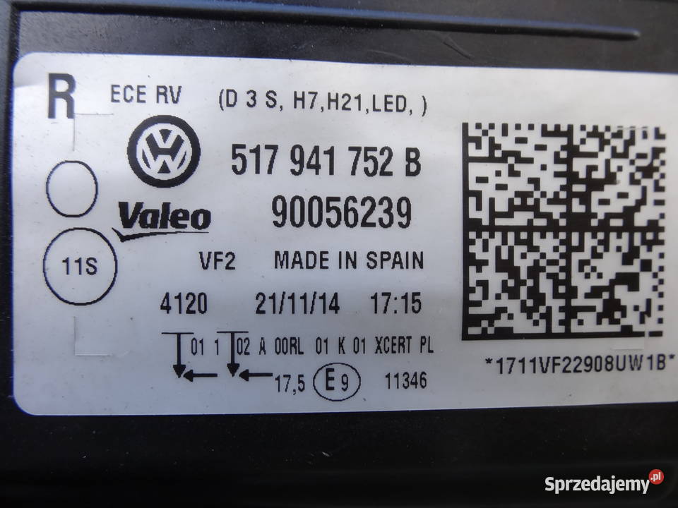 Volkswagen Golf Sportsvan PRAWA LAMPA BIXENON Niemodlin