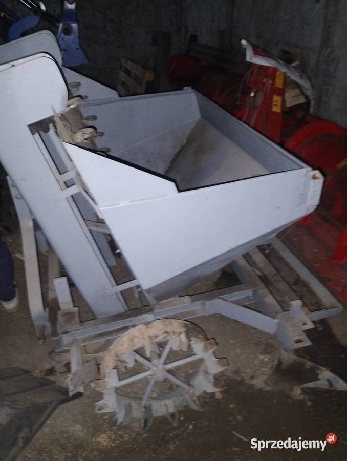 Sadzarka do ziemniaków sprzedam