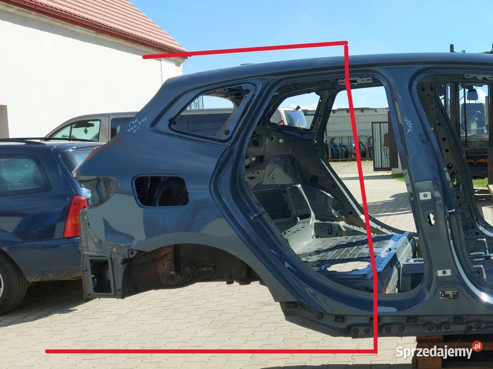 BMW U06 220d Błotnik prrawy tył ćwiartka dach osobowe