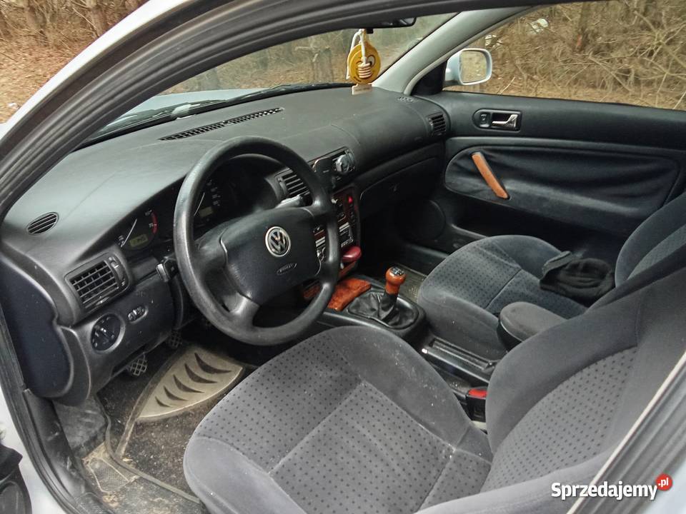 Sprzedam volkswagena passata B5 długie opłaty na Passat Potworów