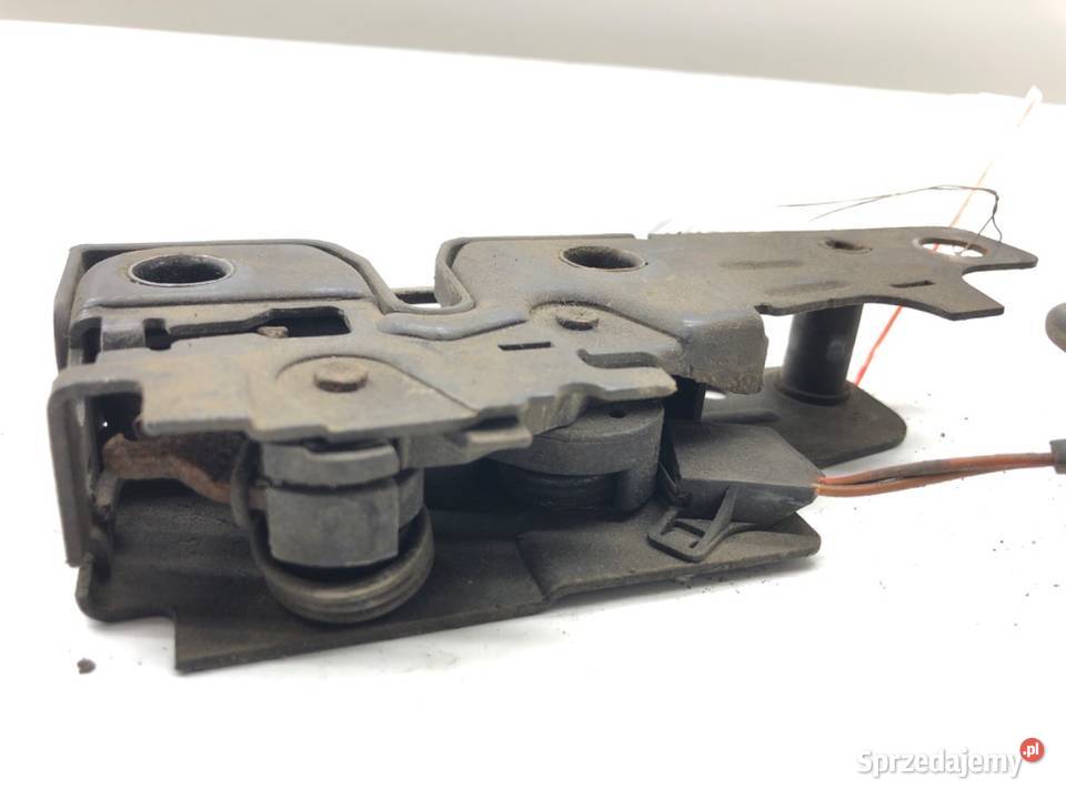 ZAMEK MASKI PRZÓD AUDI A3 8P Hatchback podkarpackie sprzedam