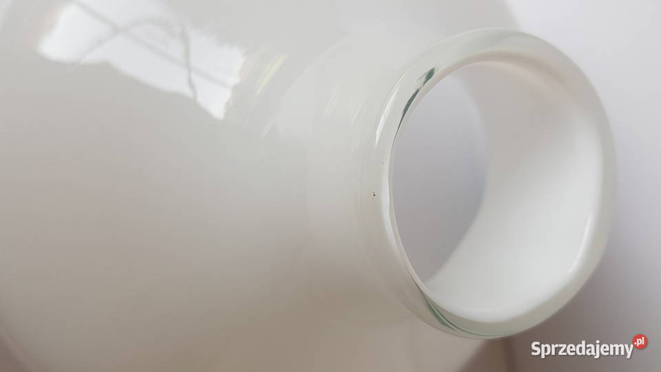 Biały wazon butla Tarnowiec kolorowe szkło PRL Porcelana i szkło Dąbrowa Górnicza
