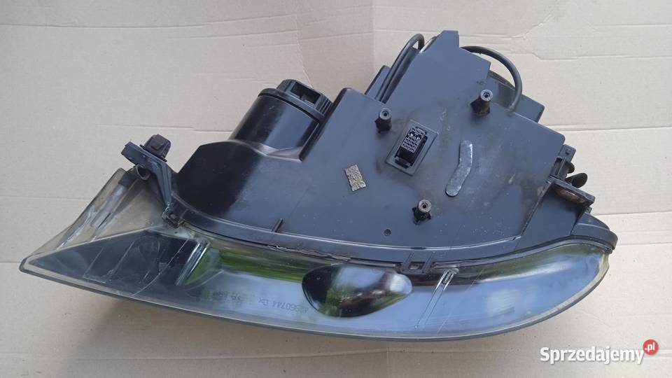 ALFA ROMEO 156 LAMPA PRZÓD PRAWA XENON EU Zbierkowo