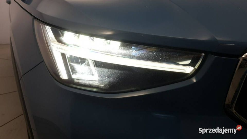 Volvo XC 40 B3 Core Z Polskiego Salonu Faktura Warszawa