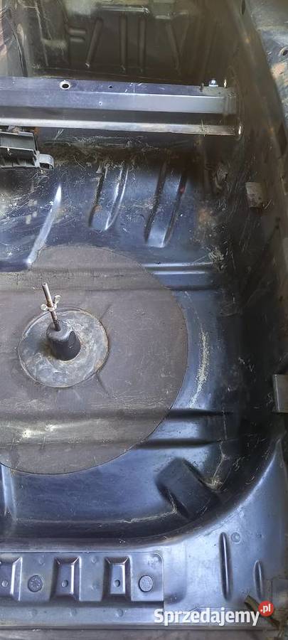 BMW e36 podłoga bagażnika wnęka koła podłużnica Brzozów