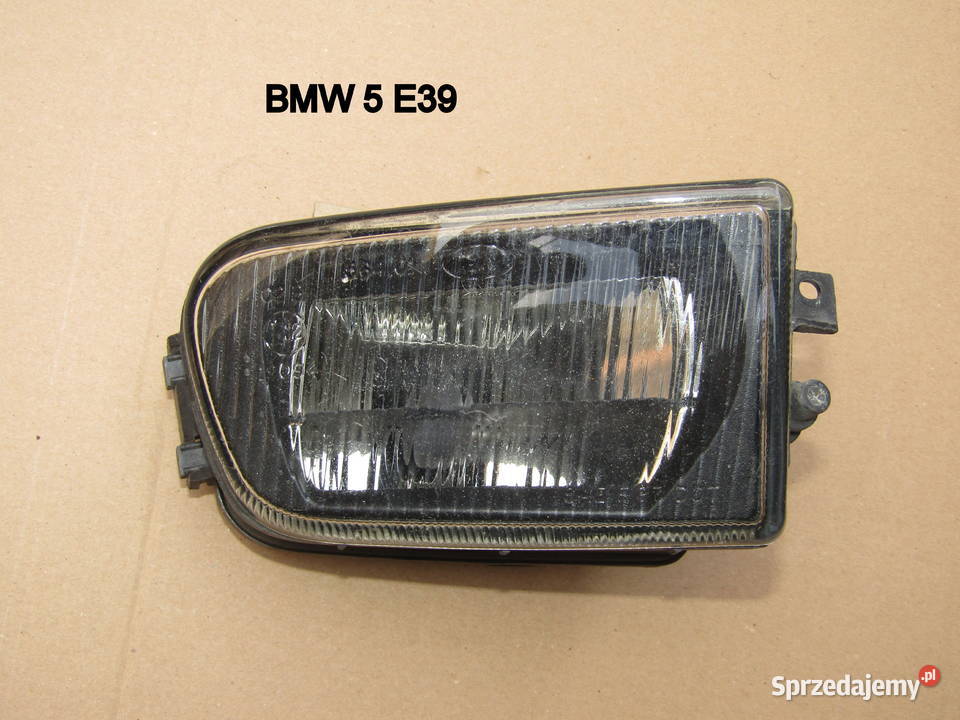 HALOGEN PRZECIWMGIELNY PRAWY BMW5 E39 8377942 łódzkie Mysłaków